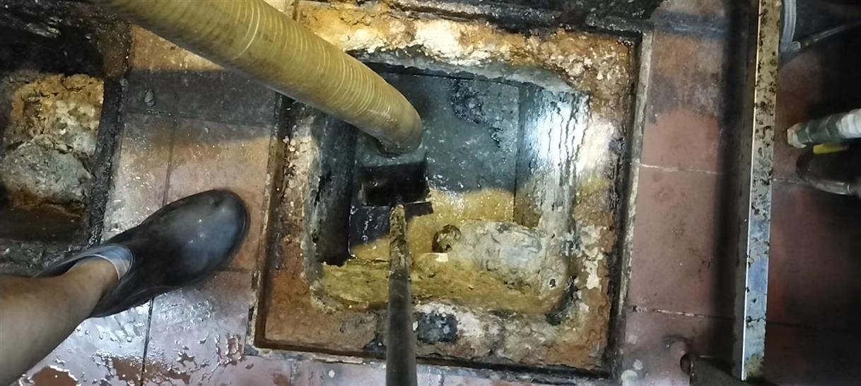 友好污水池清理一般都有毒气，怎么预防中毒呢？