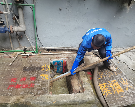 友好清掏化粪池